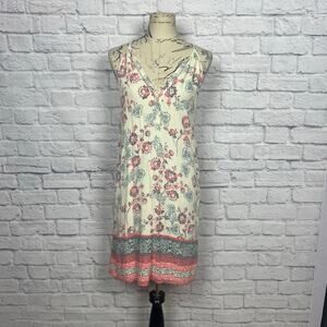 Skies Are Blue Floral Dress Size Medium Style # 92556
